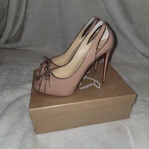 Brand New Christian Louboutin Heel!